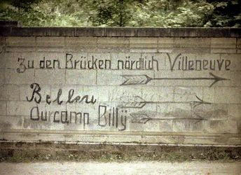 Német és angol feliratok a falon, Soissons, Aisne, Franciaország, 1917 (autokróm)